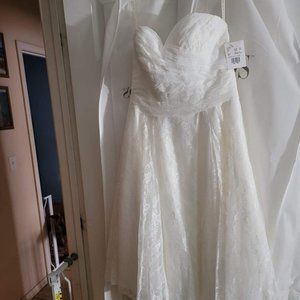 Wedding Dress - Never Worn